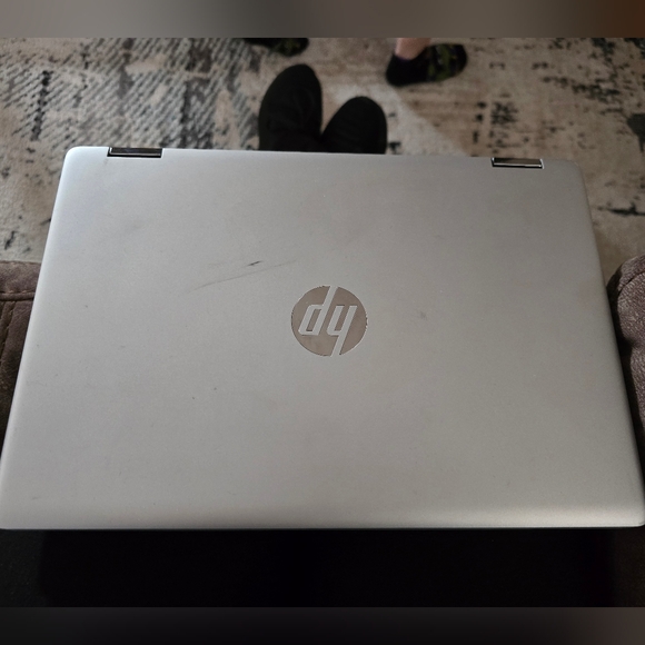 LapTop - Picture 4 of 5